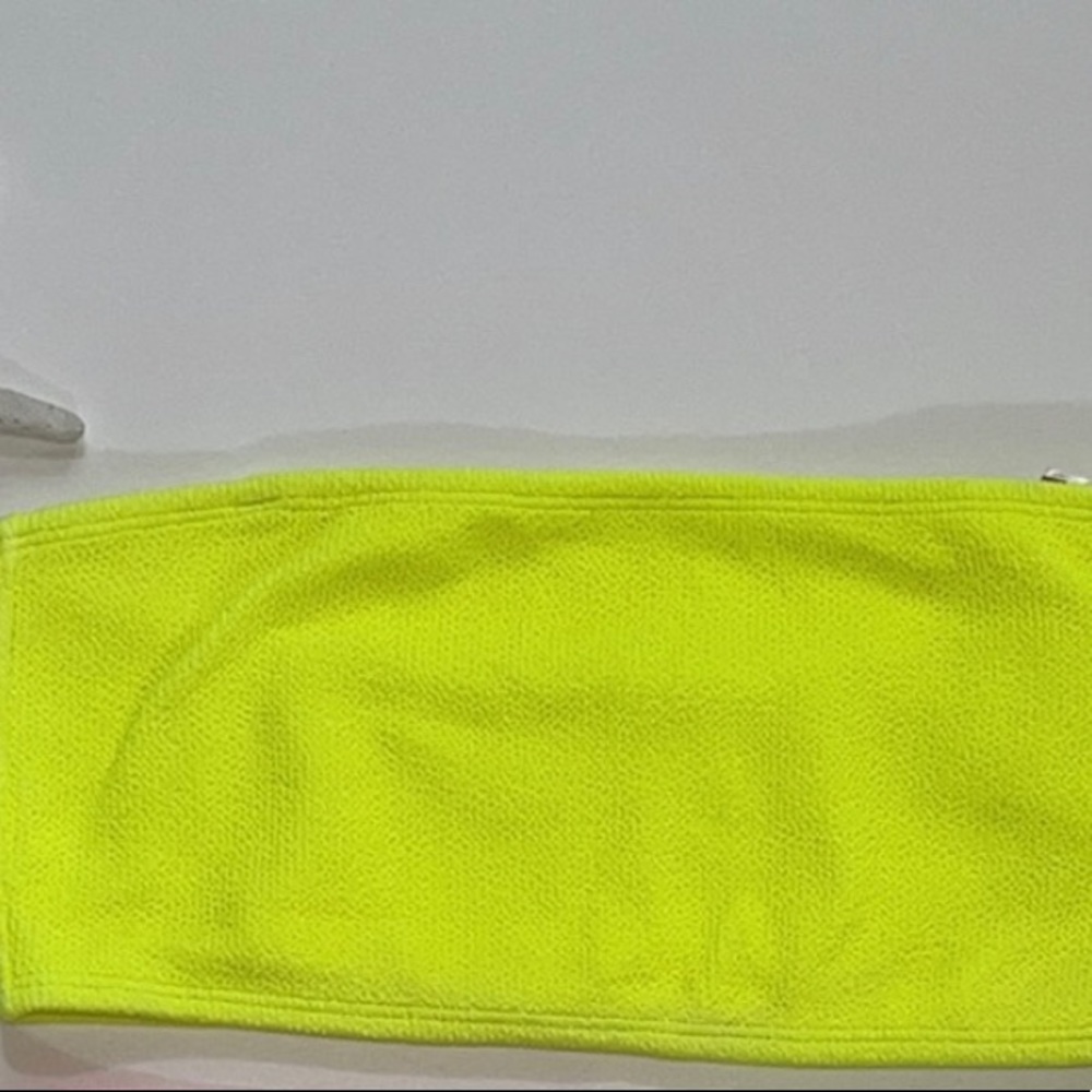 Pilyq Bandeau Bikini Top Size D NWT - Picture 5 of 8